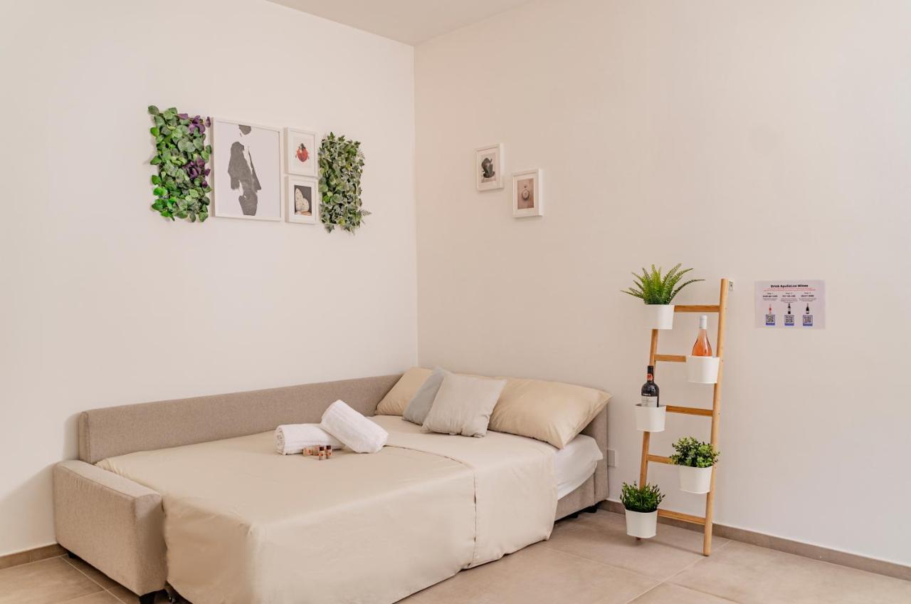 Apulialux Design Apartment - Relax, Spa E Free Parking Бари Екстериор снимка